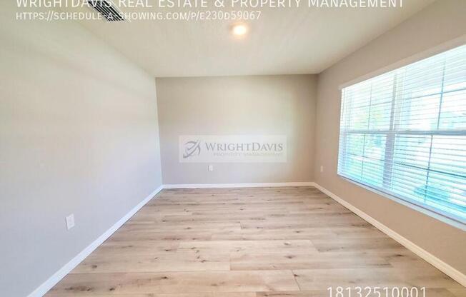 1014 GOLDEN SHINER AVE