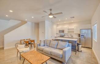 Zona Verde Apartments