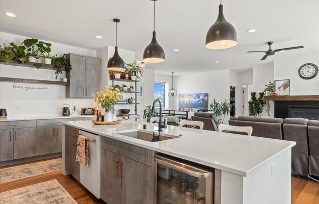 Beautiful Heights Home!