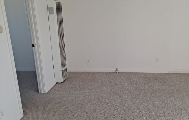 TORRANCE 1 BDRM APT FOR LEASE!
