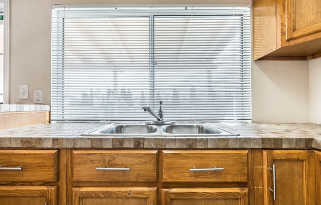 Charming 3 bedroom, 2 bath in East El Paso!