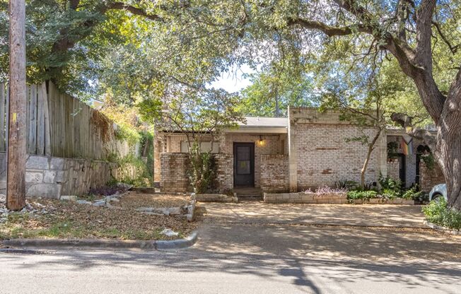 2305 Montclaire Street - MTC