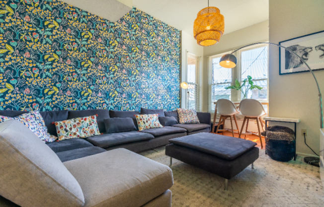 2221 Dwight Way