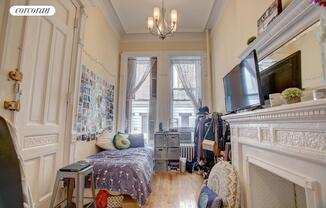 130 W 73 ST