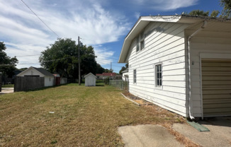 3 beds, 1 bath, $1,225