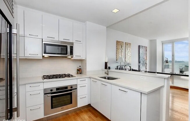 635 West 42nd Street