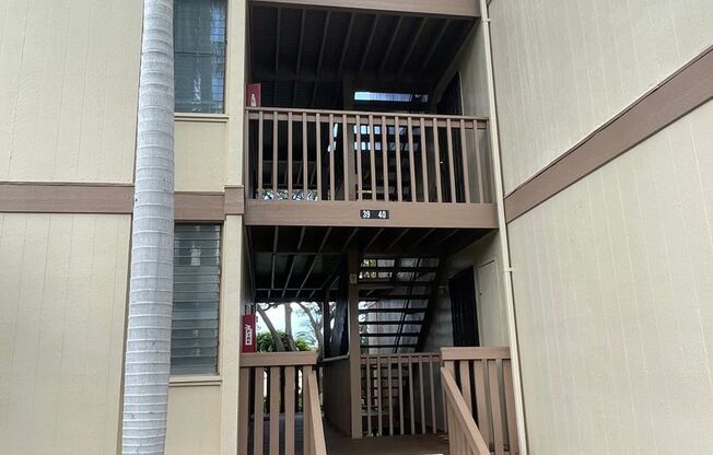 2 beds, 1 bath, $1,800, Unit unit 39C