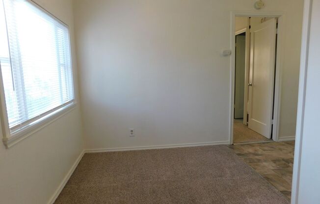 1 bed, 1 bath, 456 sqft, $1,000, Unit 925 North 10th Street