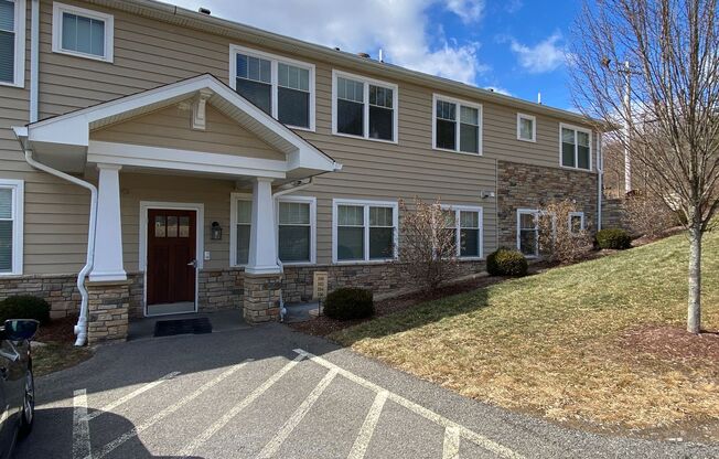 525 BEAVER STREET APARTMENTS