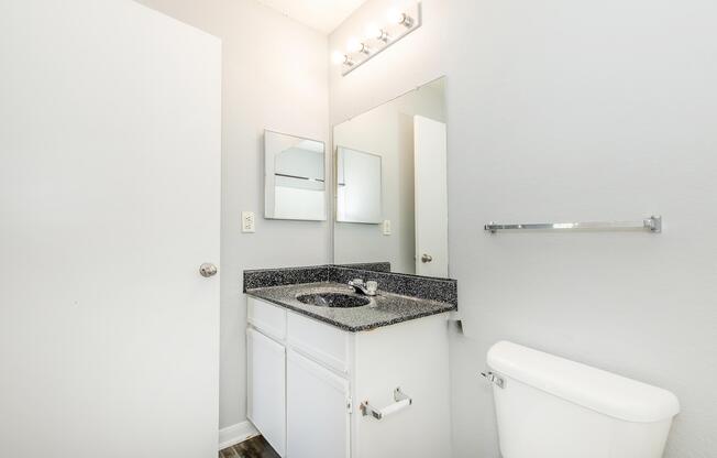 2 beds, 2 baths, 1,093 sqft, $1,575