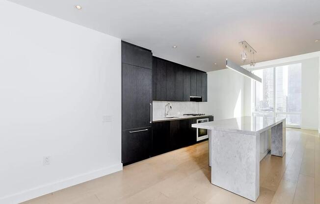 15 HUDSON YARDS
