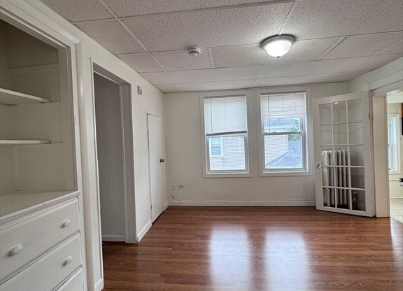 18 PLEASANT ST