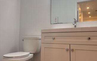 Studio, 1 bath, 962 sqft, $3,250, Unit Unit 204