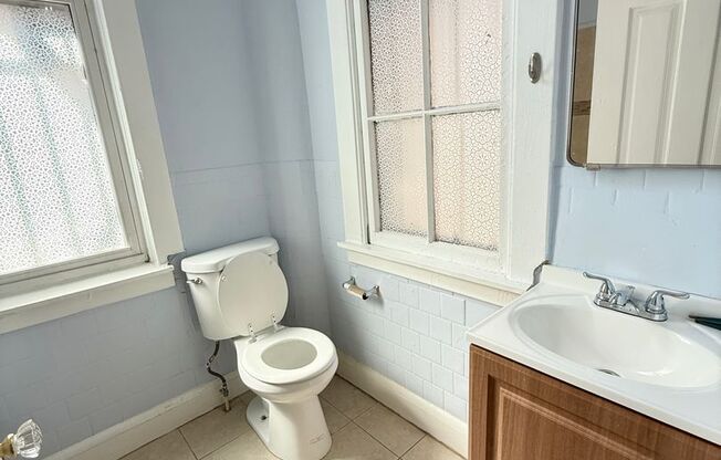 111 W Monument Street