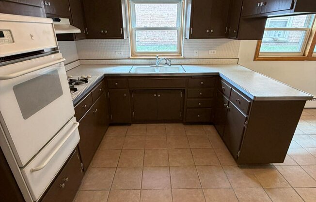 4431 N NEWCASTLE AVE