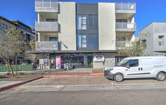 504 East Roosevelt Street