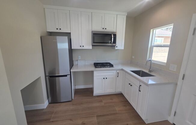 Brand new 400 SF ADU with laundry