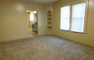 3 beds, 1 bath, $850