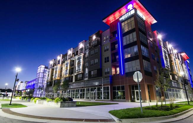 Exterior Vista at the Heights Apartments Near Eastwood Towne Center