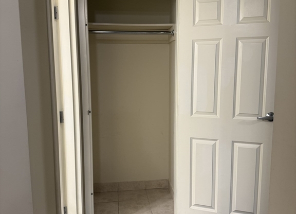 2 beds, 2 baths, 928 sqft, $2,895, Unit 103