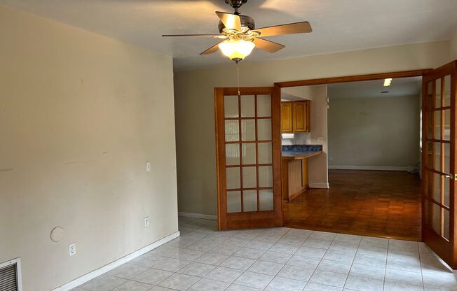 3 beds, 2 baths, $2,150