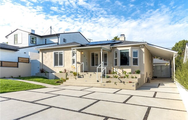 6039 W 76 ST