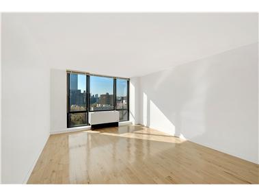 1595 LEXINGTON AVE