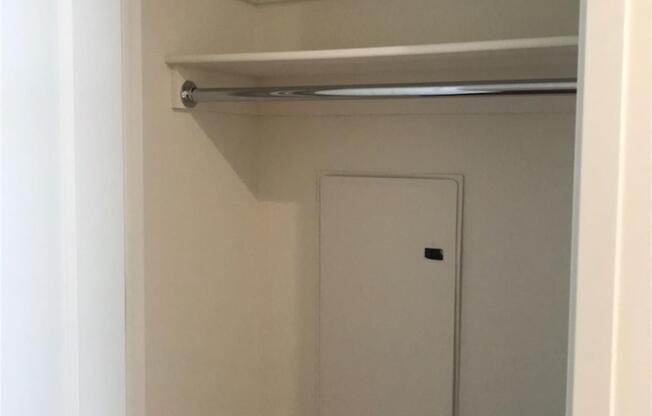 1 bed, 1 bath, 815 sqft, $5,755, Unit 403