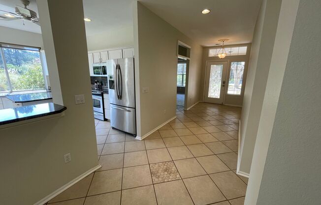 Unfurnished, Long Term Rental in Sun City!