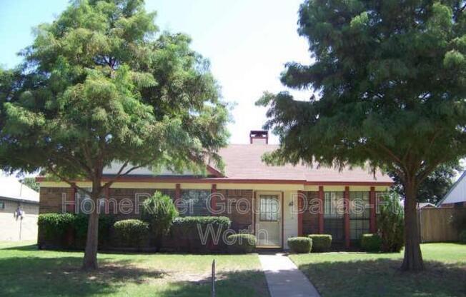 1306 WYNDHAM DR