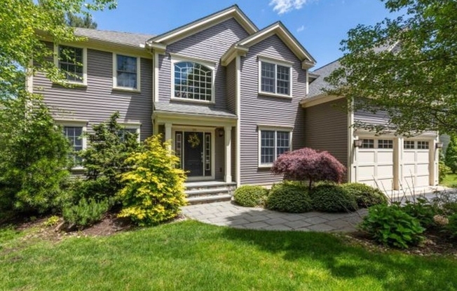 28 BURKE LN