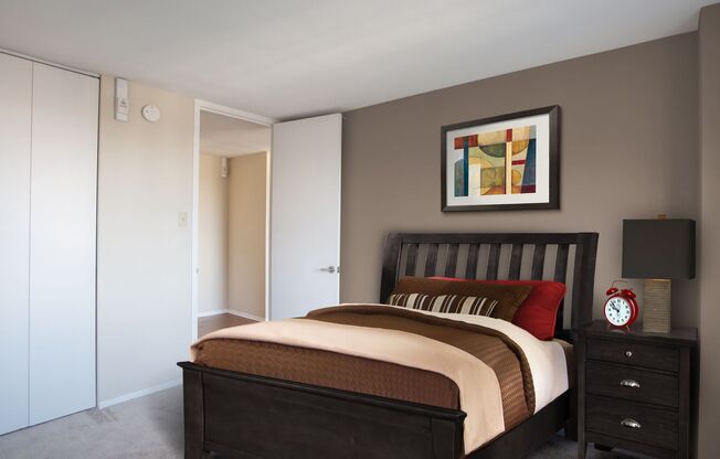 Studio, 1 bath, 332 sqft, $3,542, Unit 1-2M