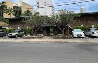 Kon Tiki - Studio Unit - Electric, Water & Sewer included - Avail now!