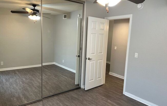 2 beds, 2 baths, 850 sqft, $2,955, Unit 839-05