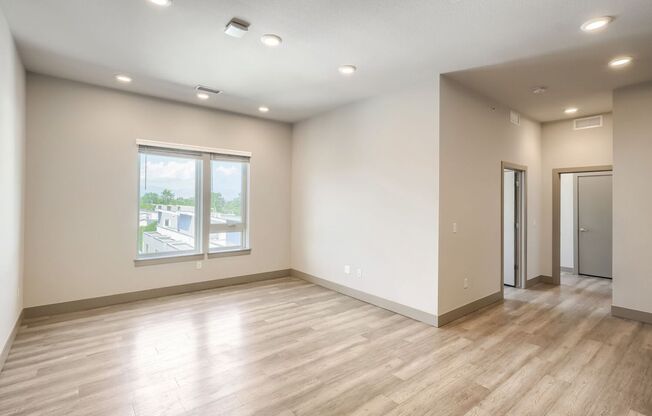 4 beds, 4 baths, 1,094 sqft, $2,900, Unit 506