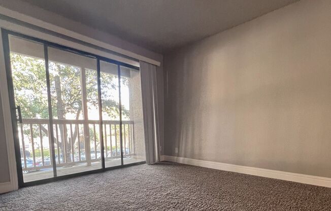 1 bed, 1 bath, 636 sqft, $1,600, Unit 312