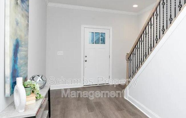 1425 QUEEN TRIGGER DR
