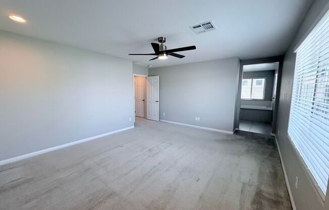 Spacious and Like-New