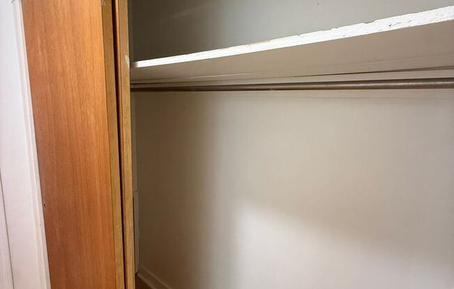 Studio, 1 bath, 487 sqft, $1,250, Unit Fifth 306