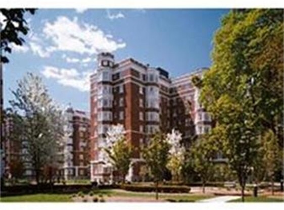 1 bed, 1 bath, 795 sqft, $3,500, Unit A 303