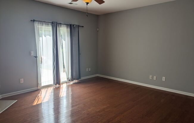 2 beds, 2.5 baths, $1,650