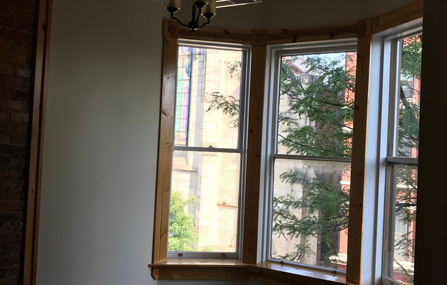 1 bed, 1 bath, 415 sqft, $855, Unit 5