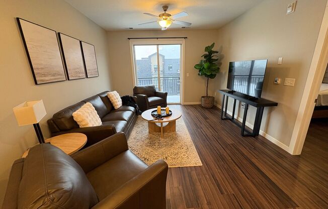 1 bed, 1 bath, 750 sqft, $1,700, Unit 505