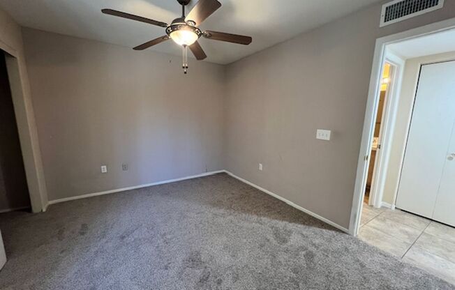 2 beds, 2 baths, $1,600, Unit # 2412