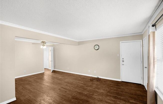 2 Bedroom, 2 Bath Condo Near Greenville Ave