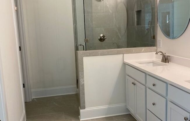 3 beds, 2.5 baths, $2,900
