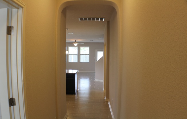 Immaculate Rental with fabulous upgrades. Realtor Commission: $400