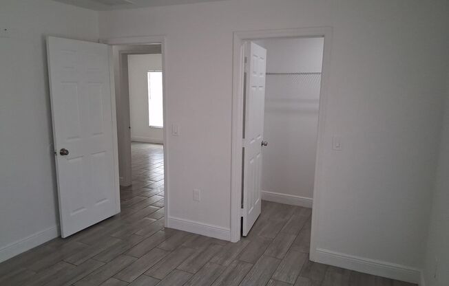 3 Bed 2 Bath Home in Tampa!