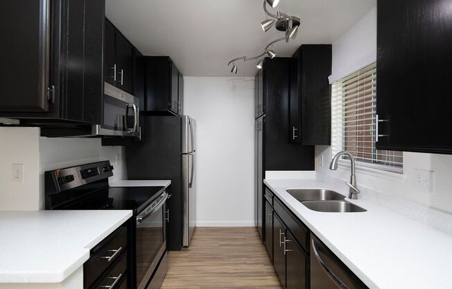 Arbor Manor Apartments