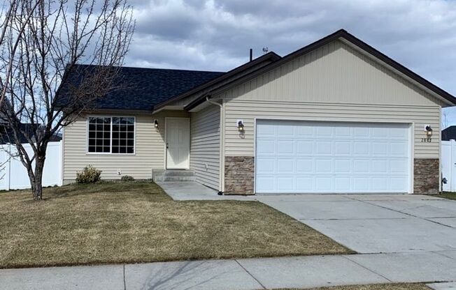 Beautiful 3 bedroom 2 bath home in Post Falls.